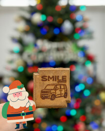 【週末展示会のご案内】クリスマスツリー飾りつけしました